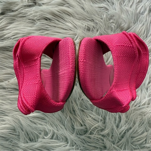 LARROUDE Ivy Ruffle Slip On Mule Flat Sandals in Pink Raffia Size 5 NWB - Picture 9 of 14